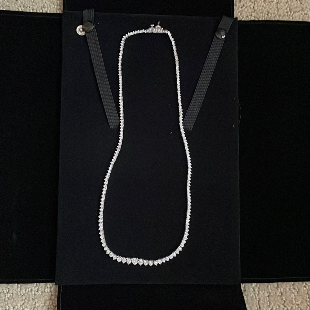 Diamond necklace 3 tow